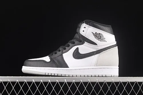 All categories Air Jordan Jordan series basketball shoes Air Jordan 1 High L version Air Jordan 1 High OG "Stage Haze" AJ1 Joe 1 black and gray toe 555088-108
